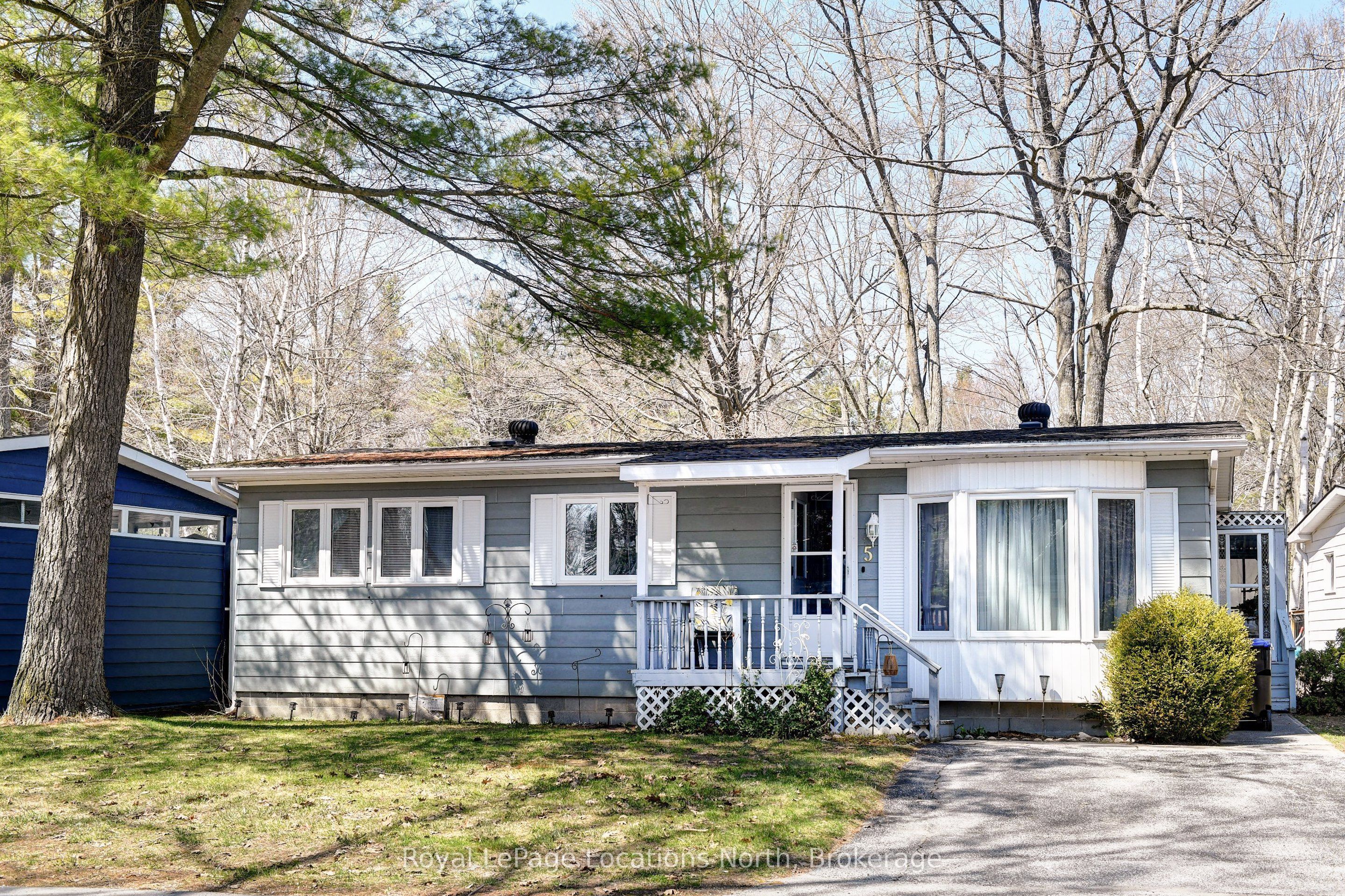5 Murray Drive, Wasaga Beach, ON, L9Z 1K3