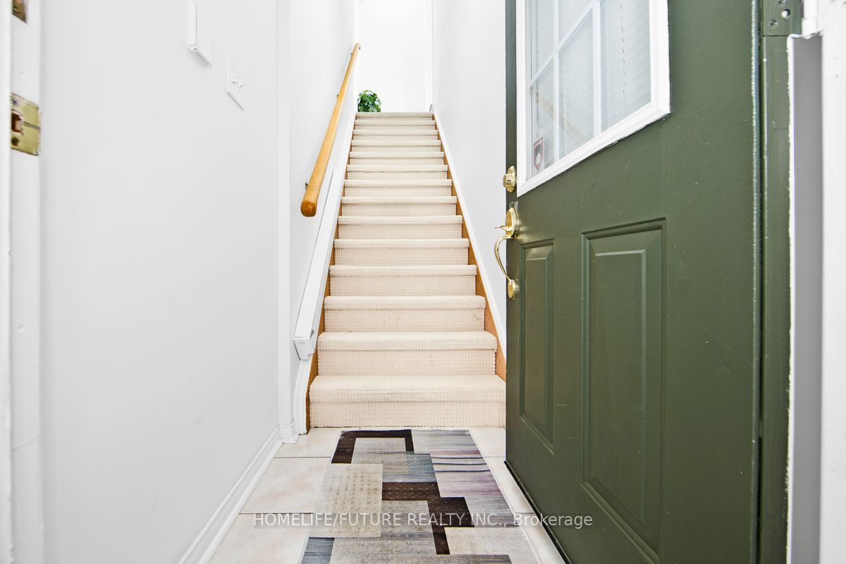Additional image 5 of 66-200 Mclevin Avenue, Toronto, ON, M1B 6C6