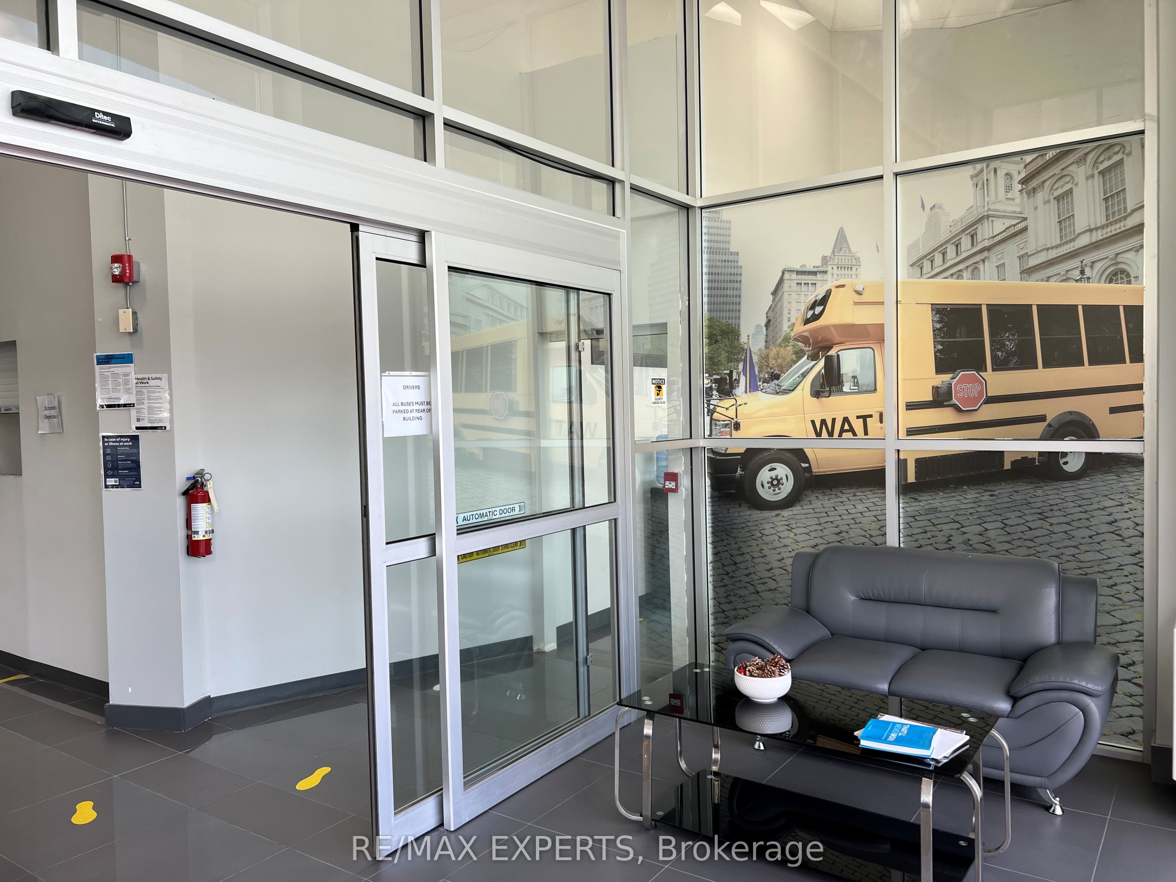 Additional image 5 of 412-413-7250 Keele Street, Vaughan, ON, L4K 1Z8