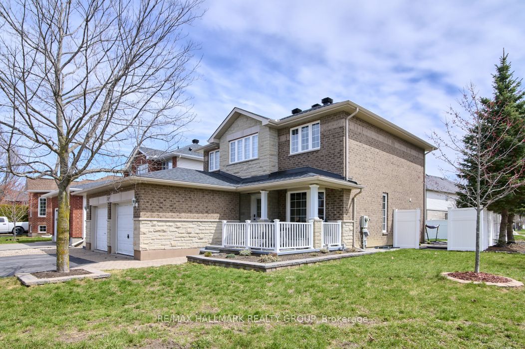 702 Mud Creek Crescent, Ottawa, ON, K1V 1W3