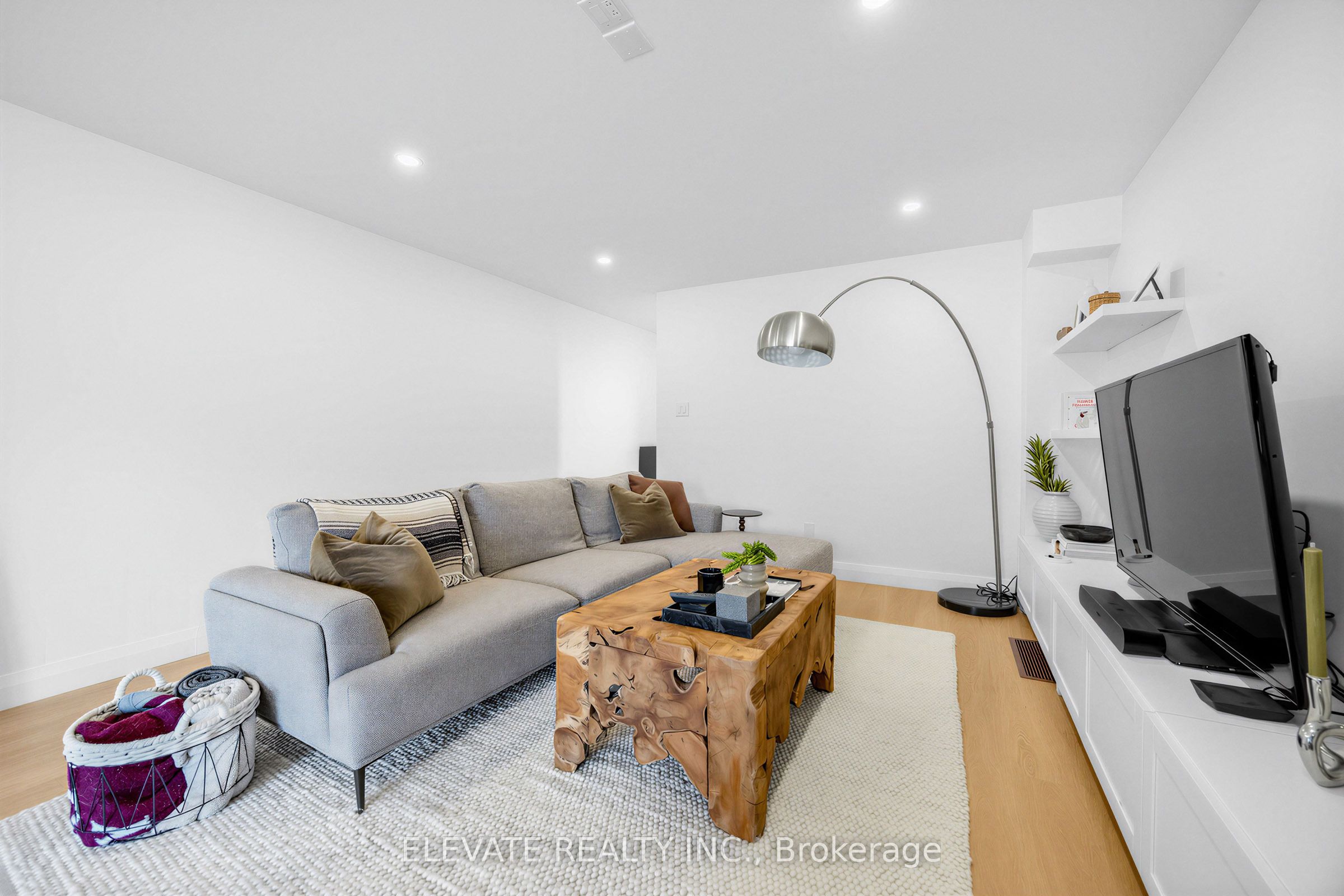 Additional image 5 of 1 Mulock Avenue, Toronto, ON, M6N 3C3