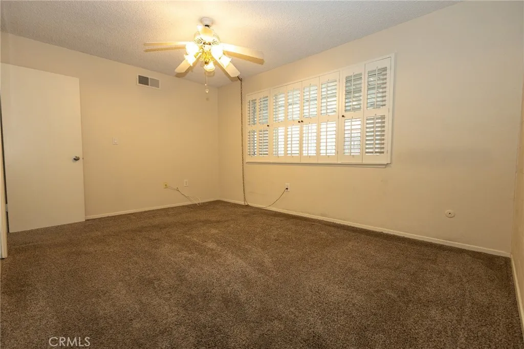 Additional image 37 of 26801 Circle Of The Oaks, Newhall, CA 91321