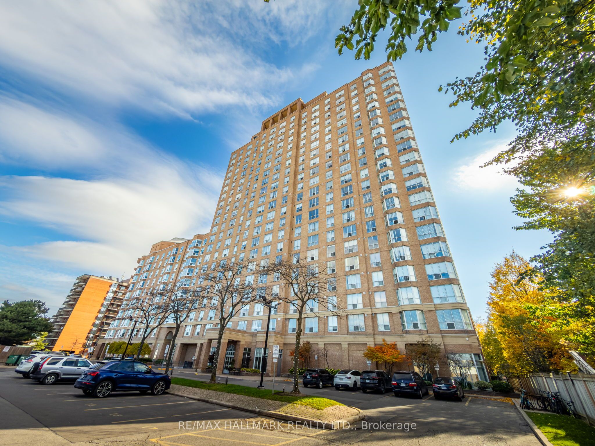 1801-21 Overlea Boulevard, Toronto, ON, M4H 1P2