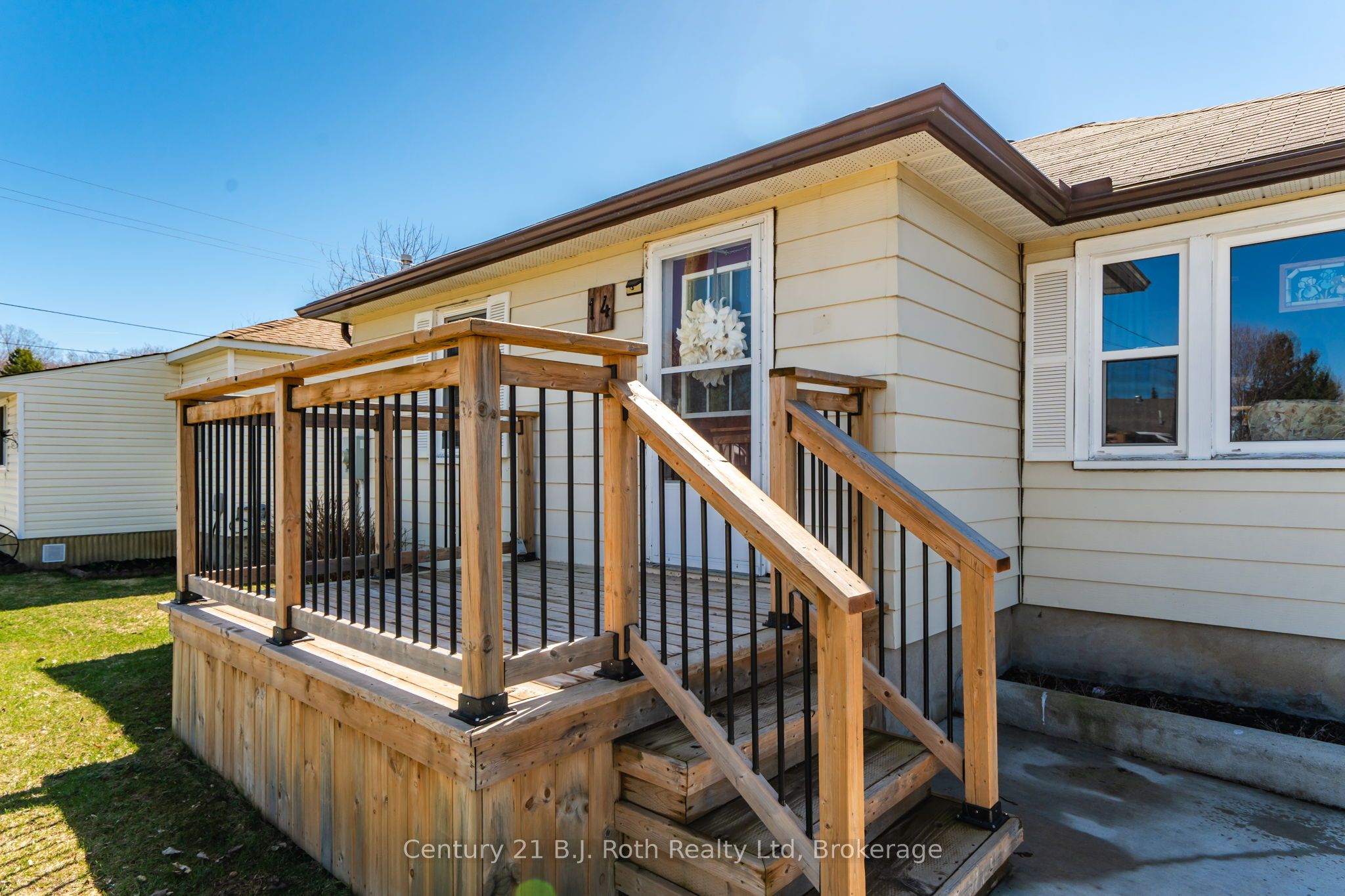 Additional image 3 of 14 Wolfe Street, Penetanguishene, ON, L9M 1B9