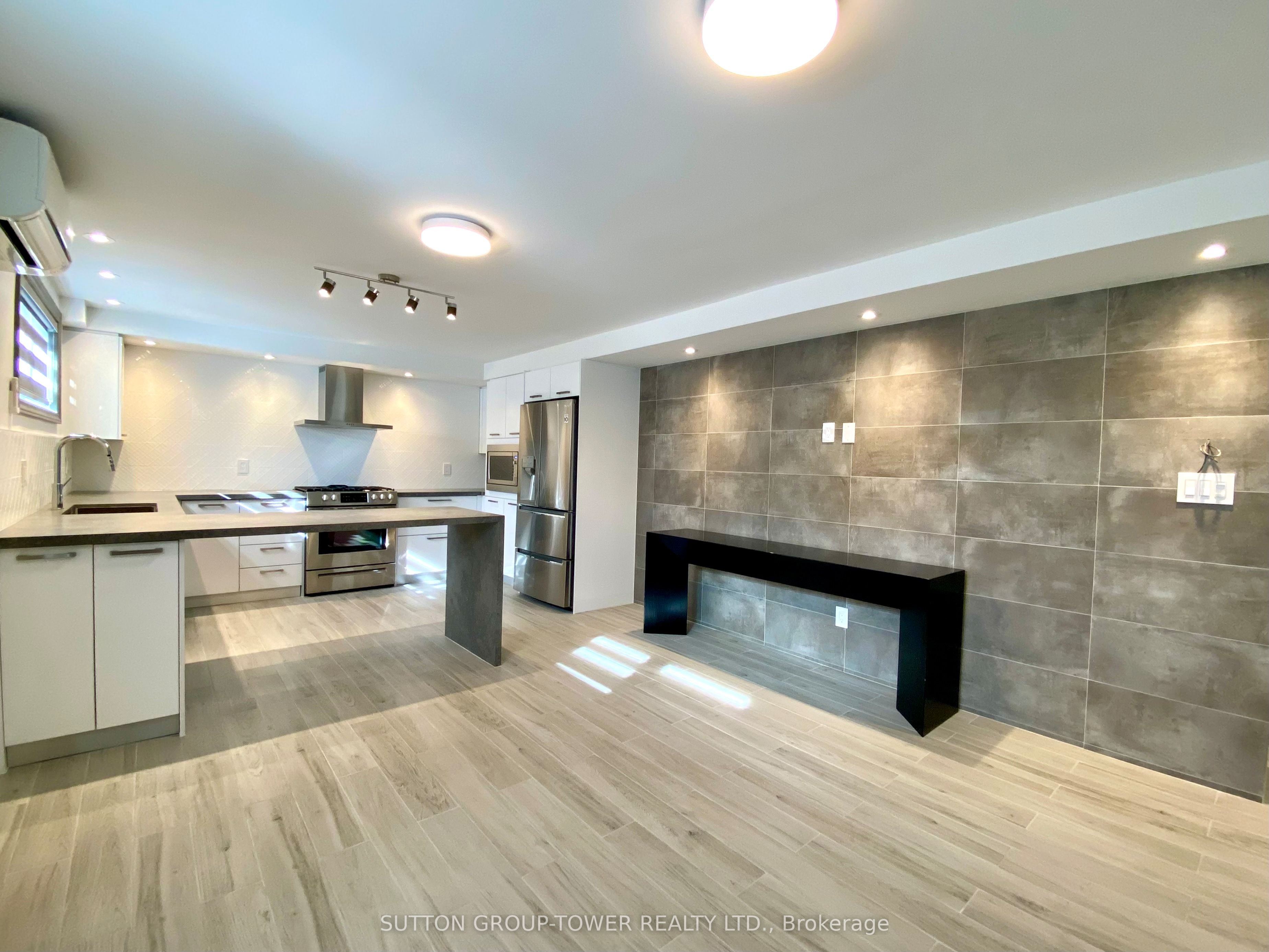 Unit 1-2036 Davenport Road, Toronto, ON, M6N 1C6