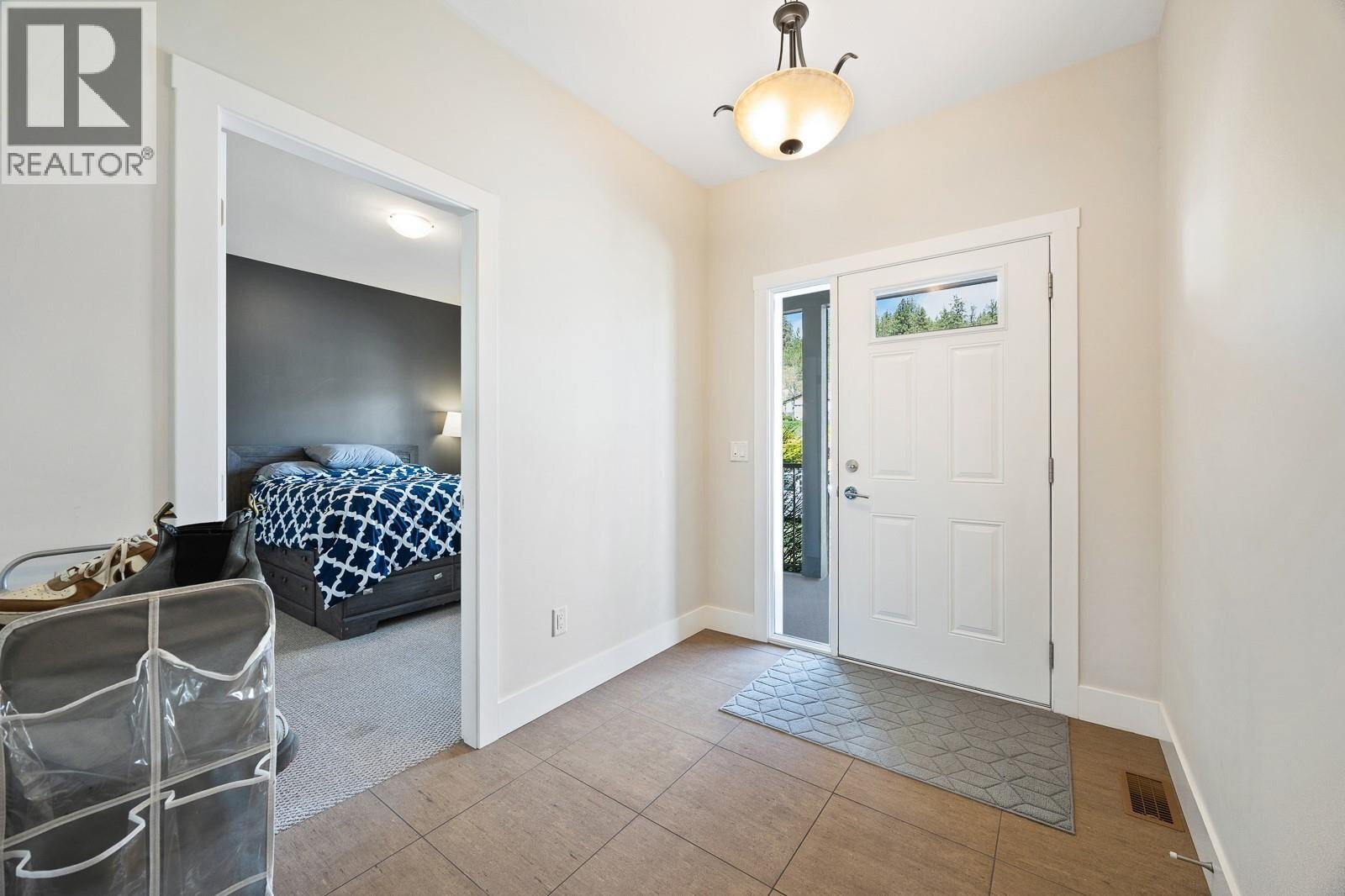 Additional image 8 of 3007 Shetland Road, Kelowna, BC, V1V3A7