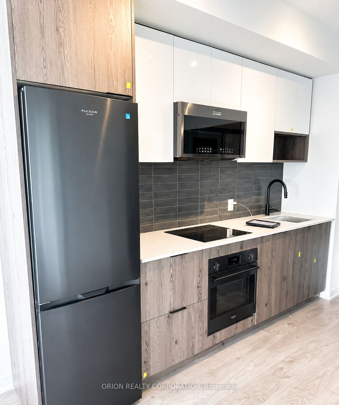 Additional image 3 of 1404-5 Defries Street, Toronto, ON, M5A 0W7