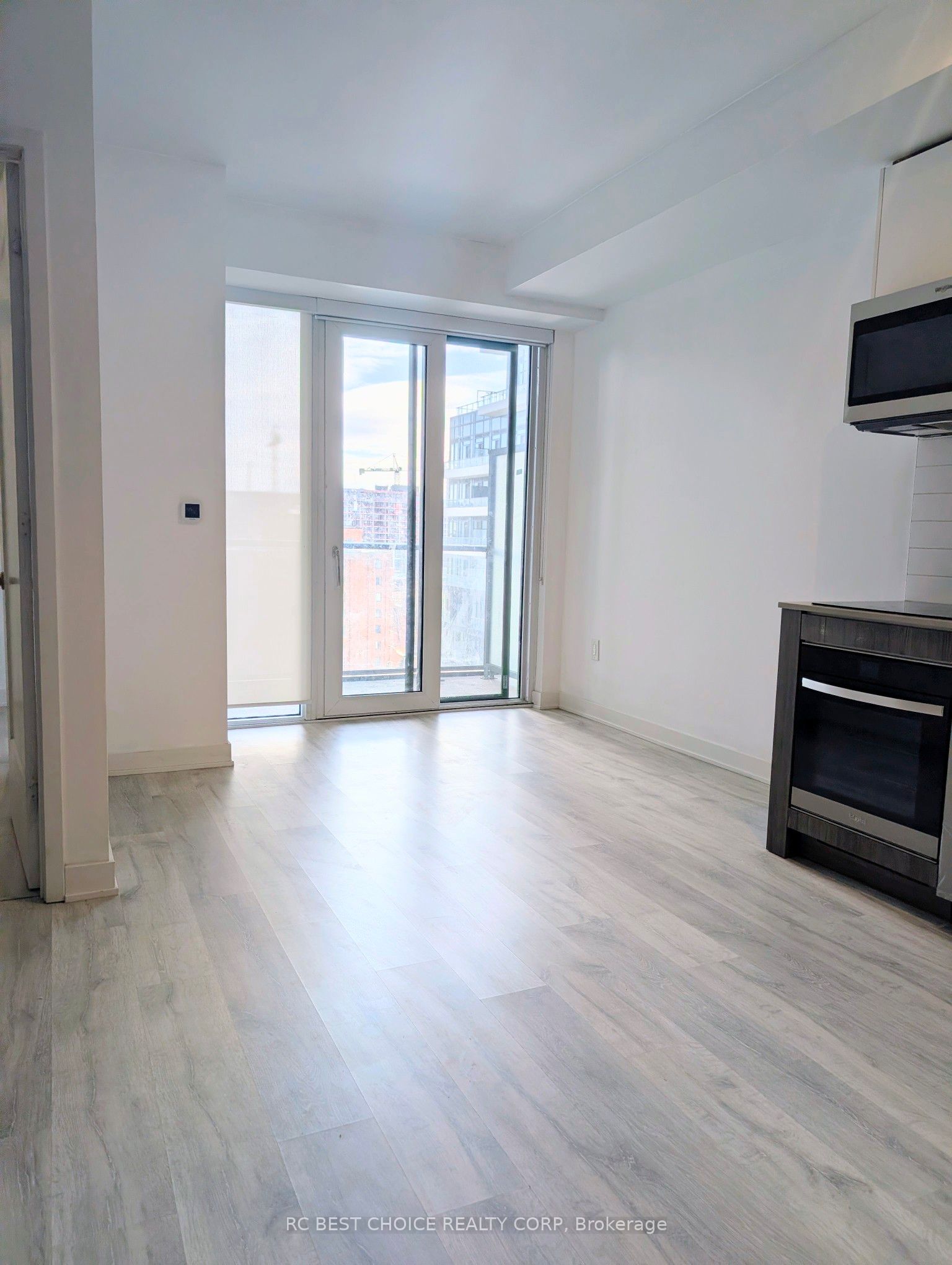 Additional image 3 of 835-70 Princess St Street, Toronto, ON, M5A 1E7