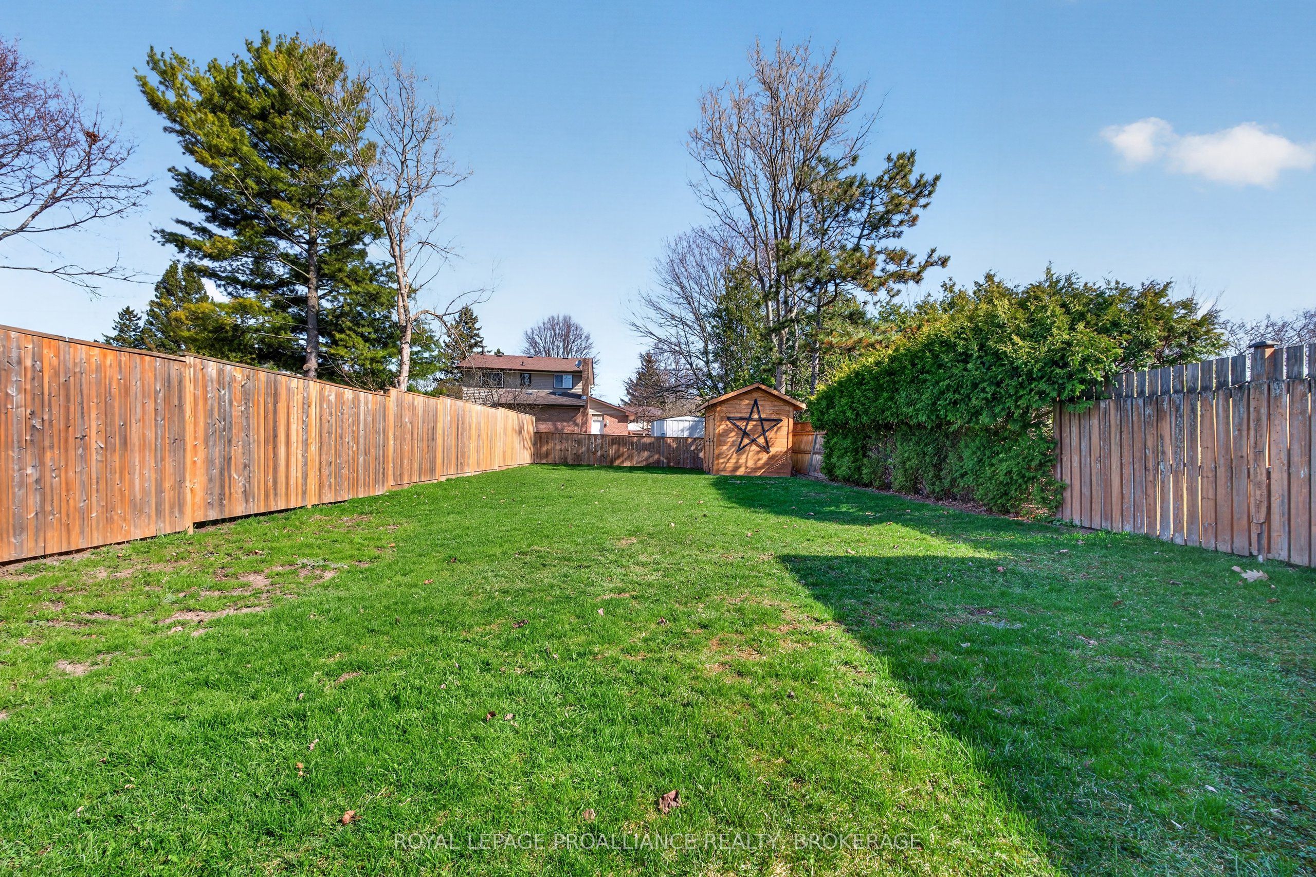 16 Grenadier Drive, Kingston, ON, K7K 6E8 photo 5