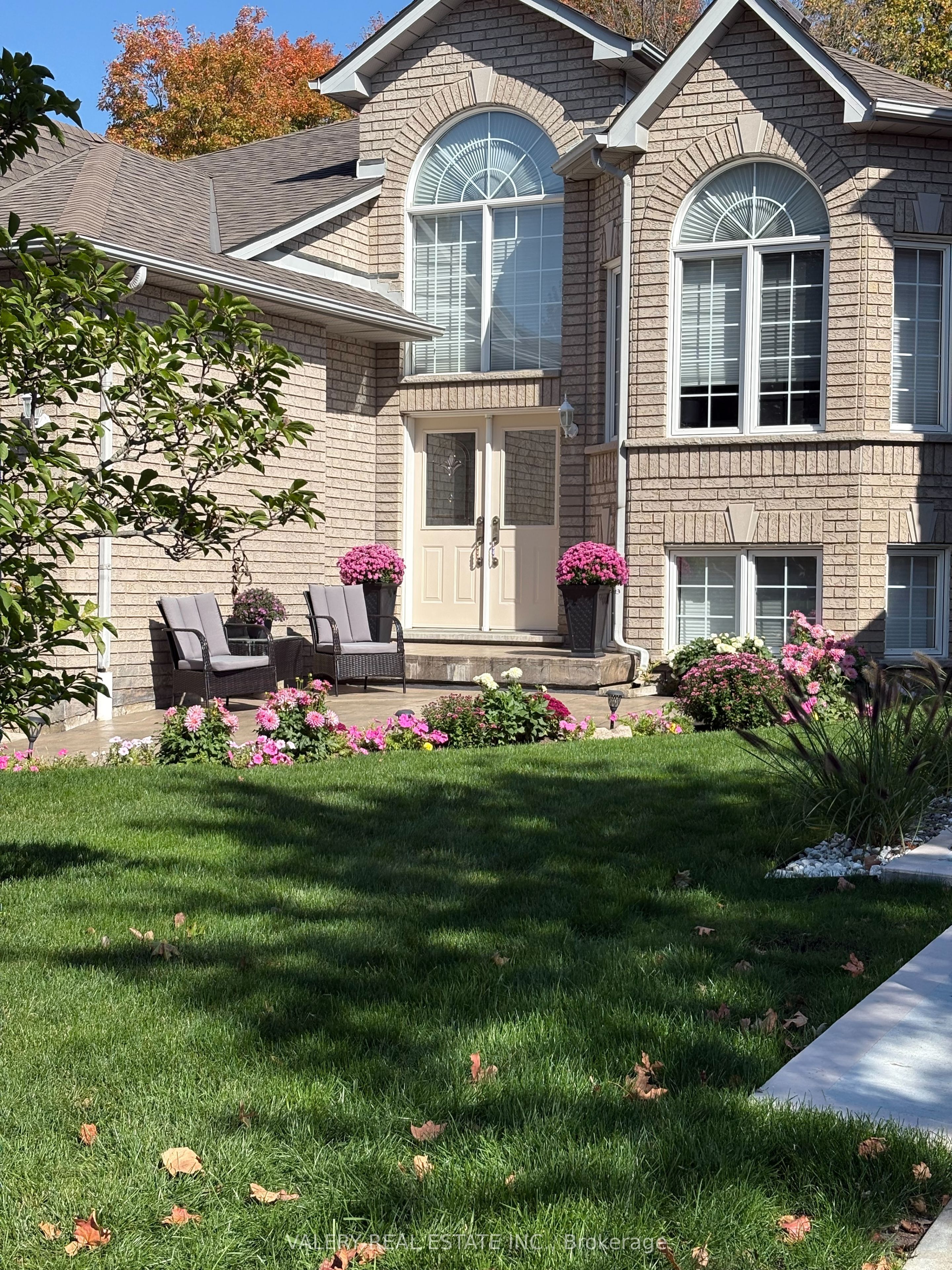 13 Blueberry Hill Court, Caledon, ON, L7E 1S3