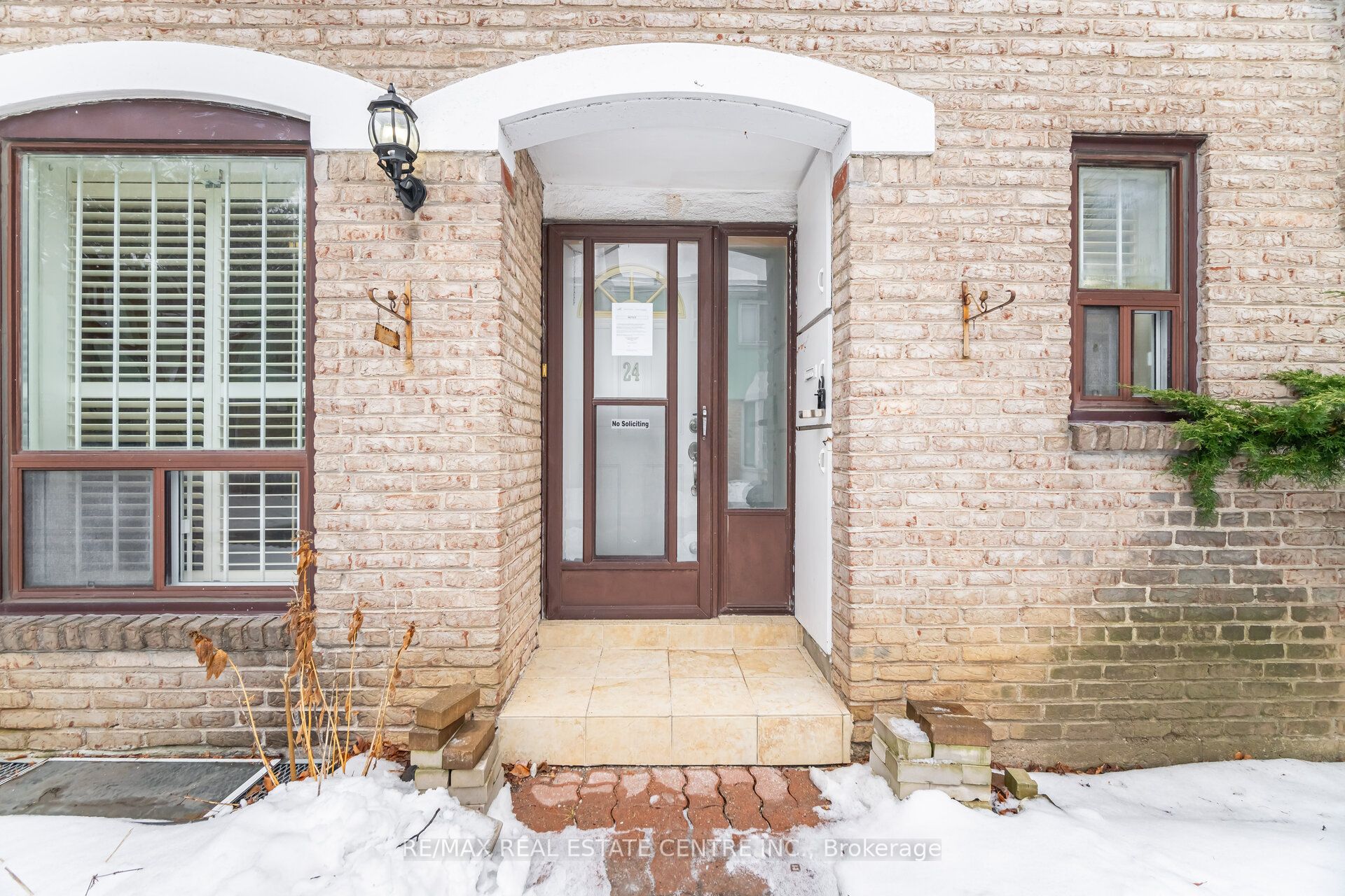 Additional image 5 of 24-25 Gosford Boulevard, Toronto, ON, M3N 2G7