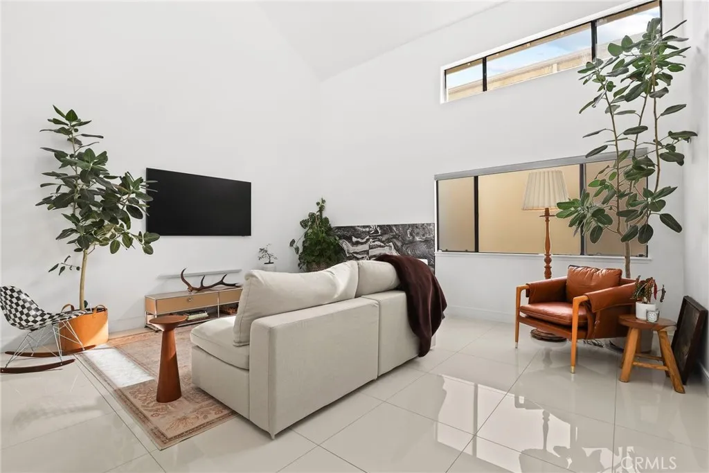 Additional image 27 of 10926 Bluffside Drive Unit 30, Studio City, CA 91604