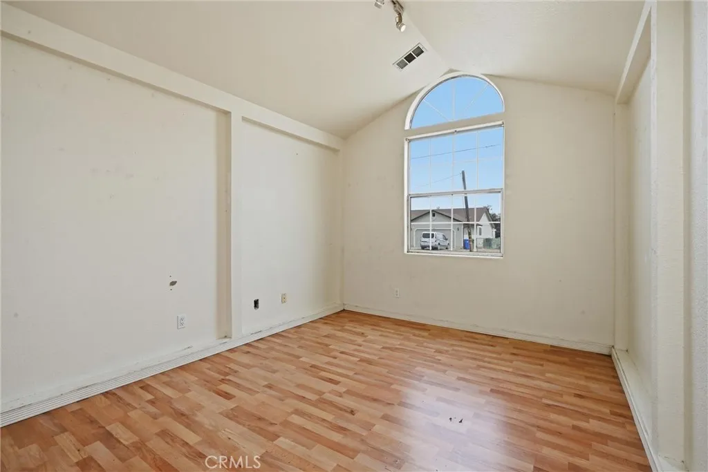 Additional image 49 of 18057 Spyglass Rd, Hidden Valley Lake, CA 95467