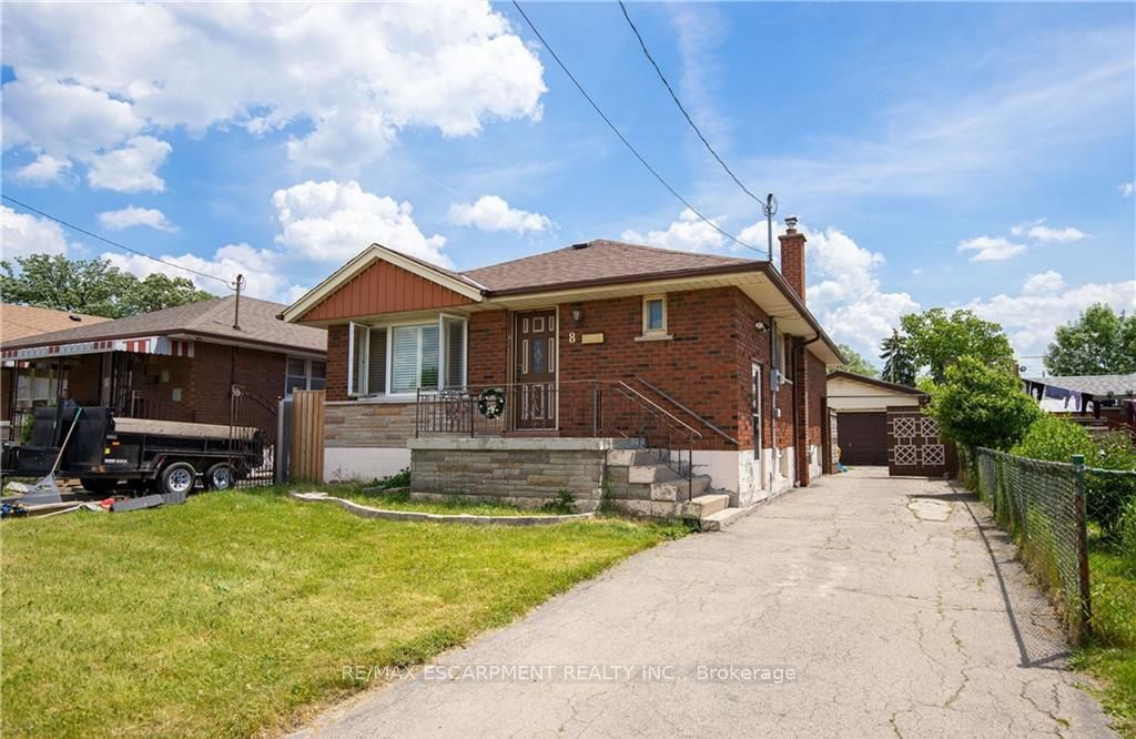 8 Shynal Avenue, Hamilton, ON, L8H 6K1