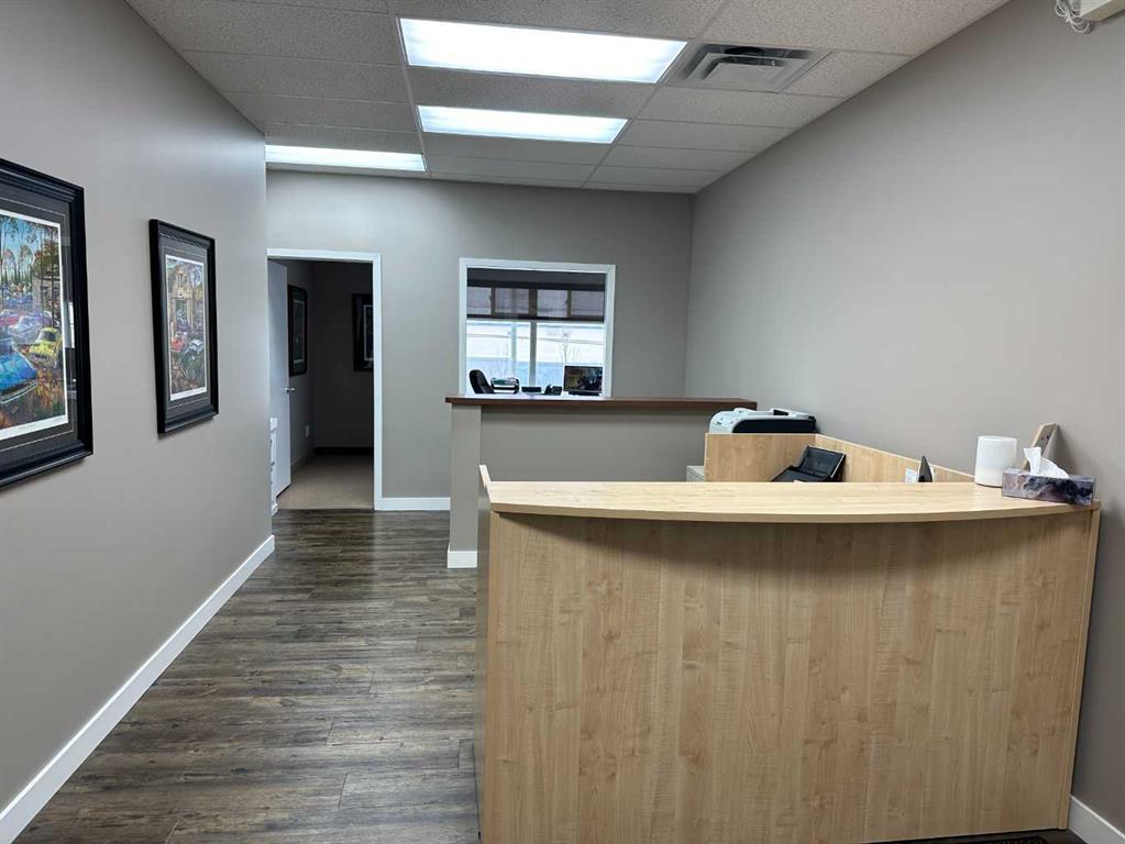 Additional image 4 of 201-10055 120 Avenue, Grande Prairie, AB, T8V 8H8
