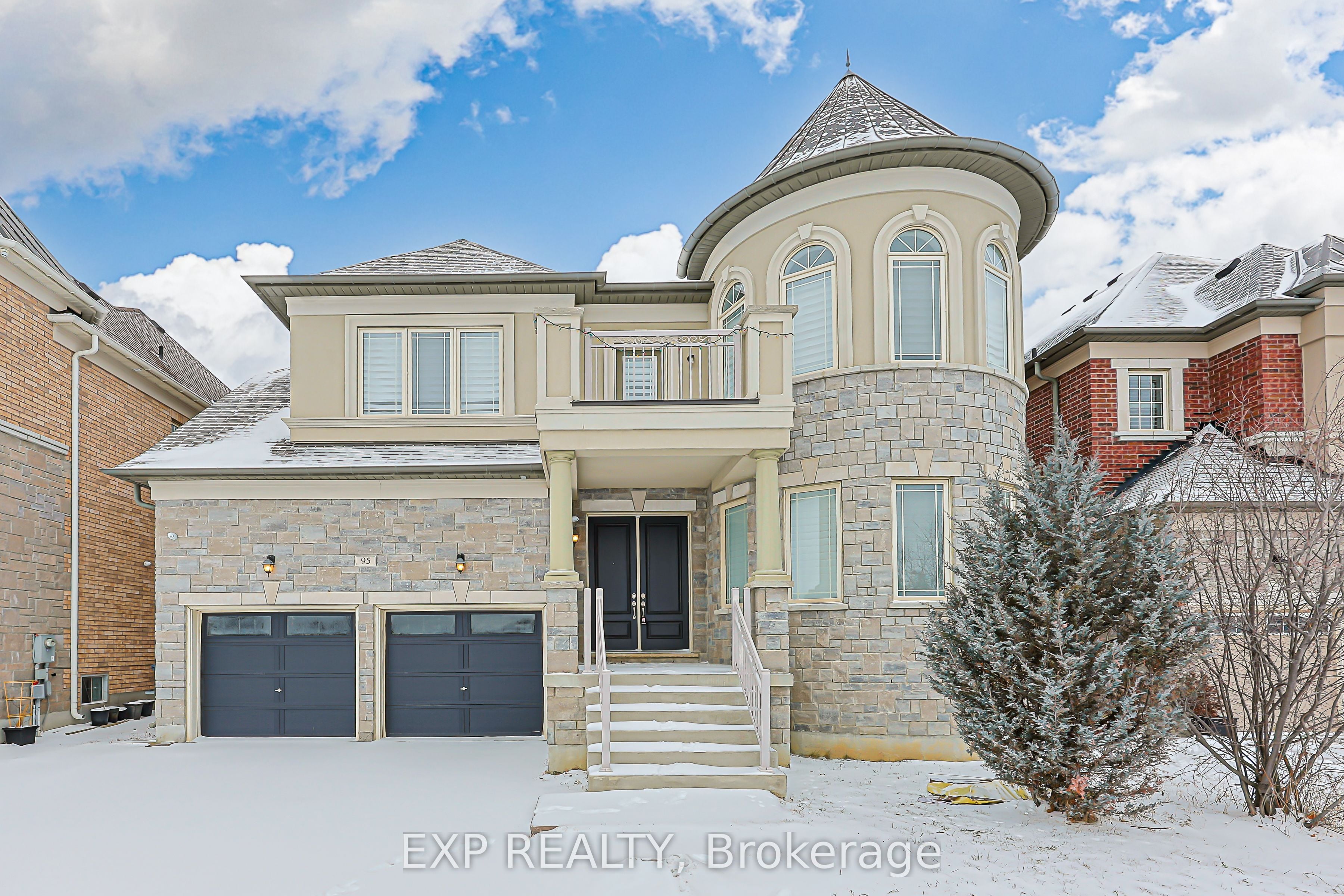 95 Chesney Crescent, Vaughan, ON, L4H 4A5