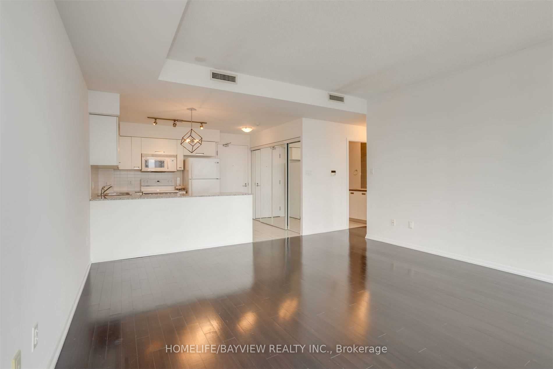 Additional image 3 of 2904-37 Grosvenor Street, Toronto, ON, M4Y 3G5