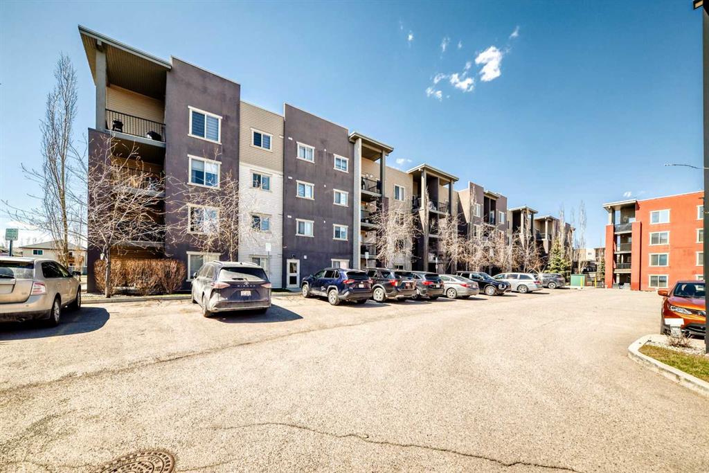 Additional image 2 of 4304-403 Mackenzie Way SW, Airdrie, AB, T4B 3V7