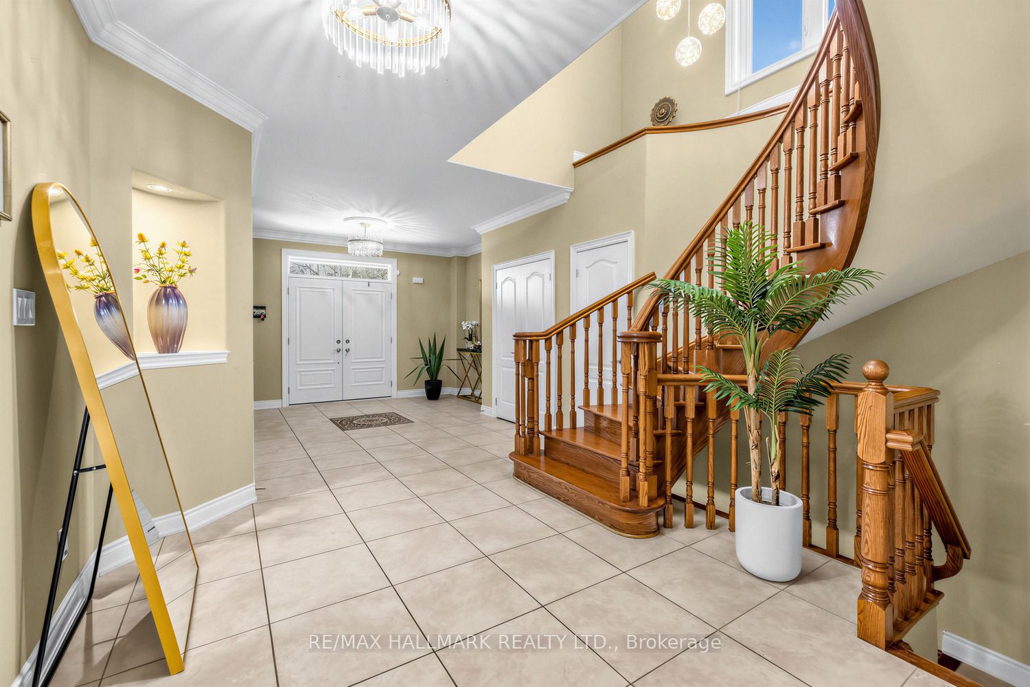 Additional image 3 of 69 B Elm Grove Avenue, Richmond Hill, ON, L4E 2V4