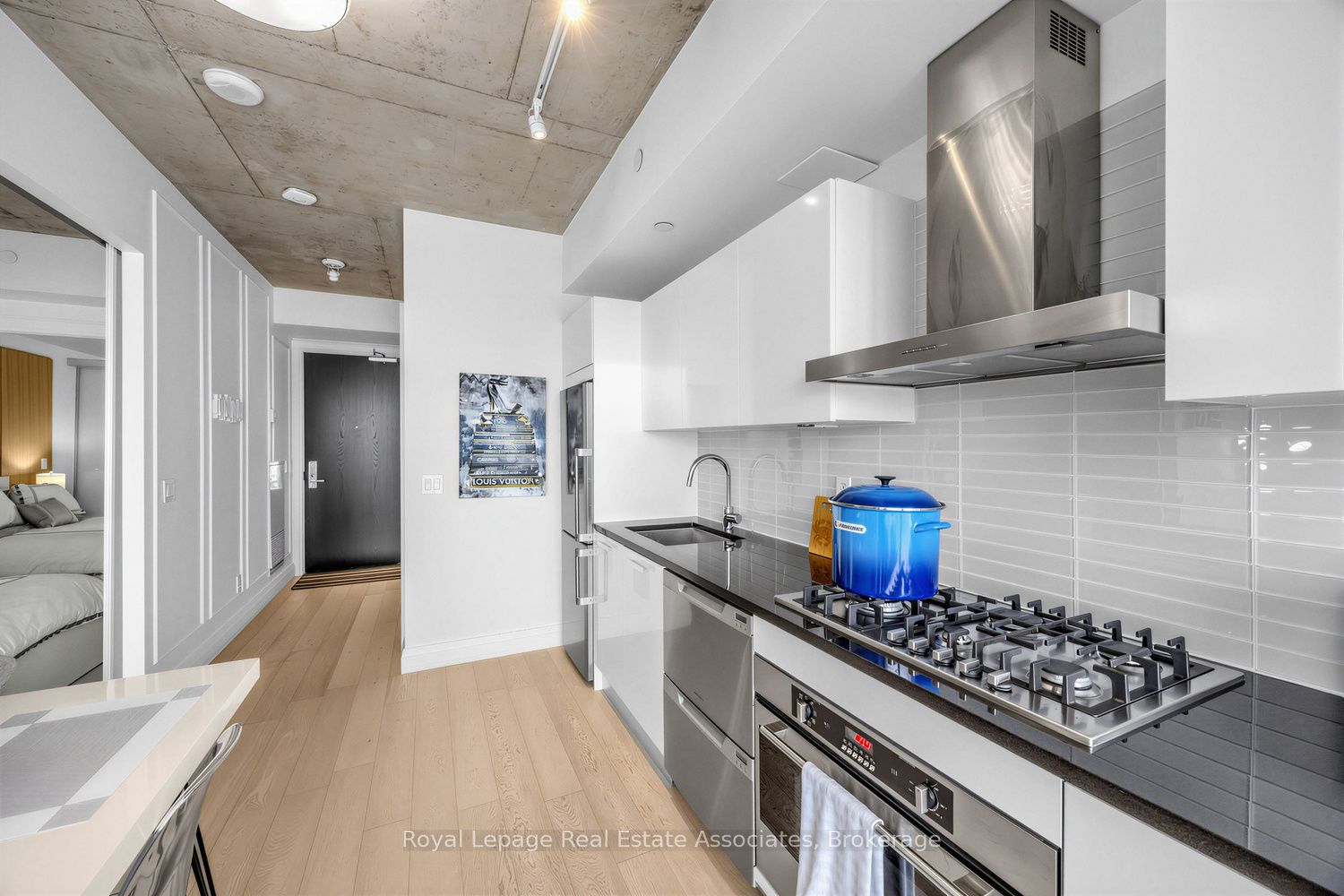 Additional image 5 of 3102-224 King Street W, Toronto, ON, M5H 0A6