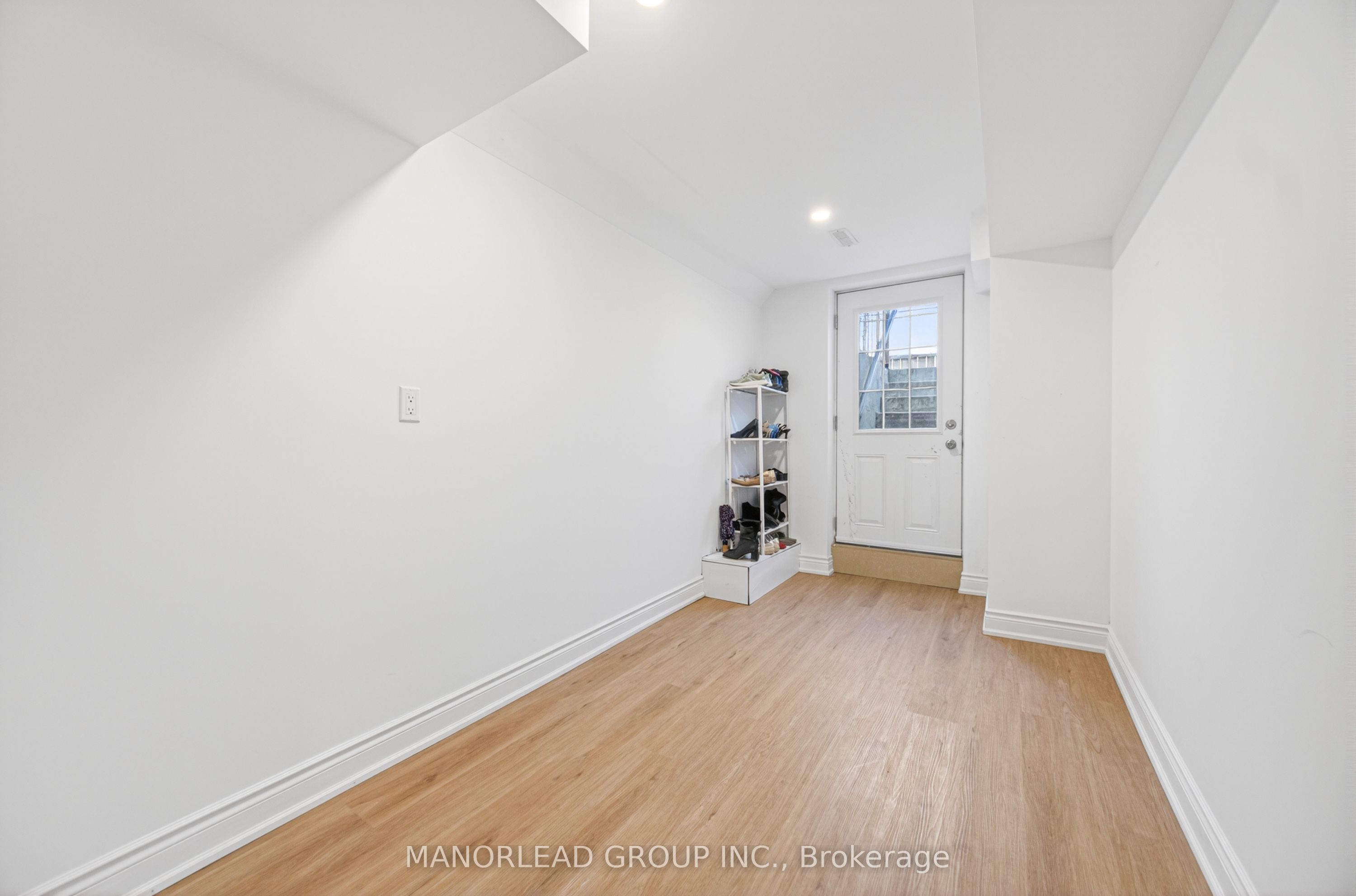 45 Brimstone Crescent, Toronto, ON, M1V 3C8 photo 4