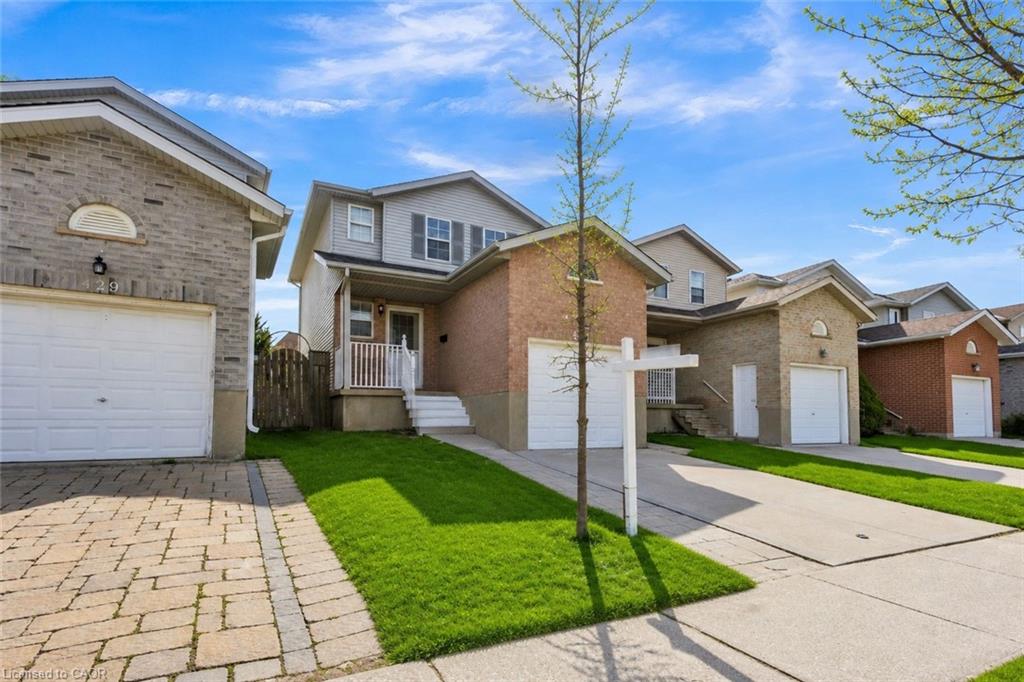 Additional image 2 of 425 Erinbrook Drive, Kitchener, ON, N2E 3S4