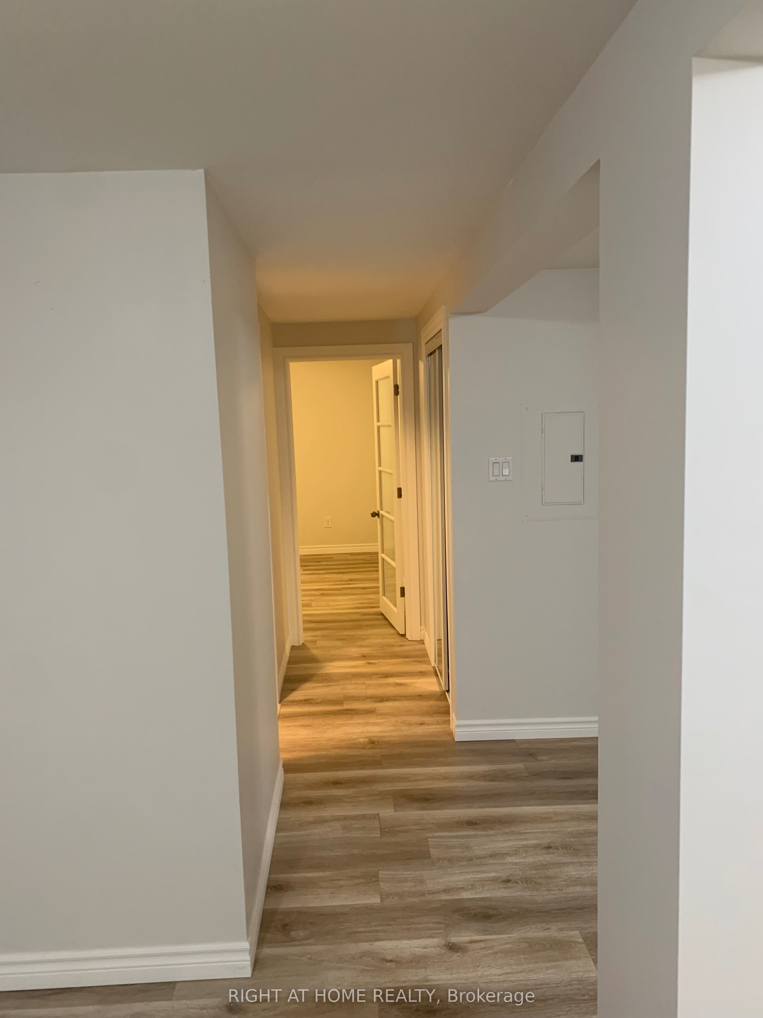Additional image 4 of 701 The Queensway Avenue, Toronto, ON, M8Y 1L2