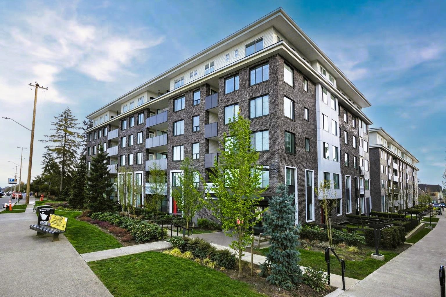 306-15858 Fraser Highway, Surrey, BC, V4N 6X4