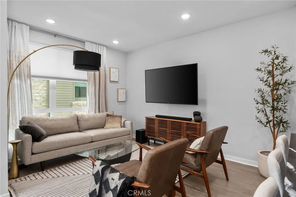 11044 Luminate Drive, Rancho Cucamonga, CA 91730 photo 5