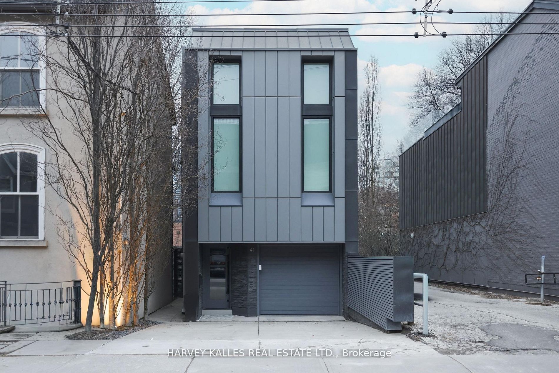 41 Berryman Street, Toronto, ON, M5R 1M7