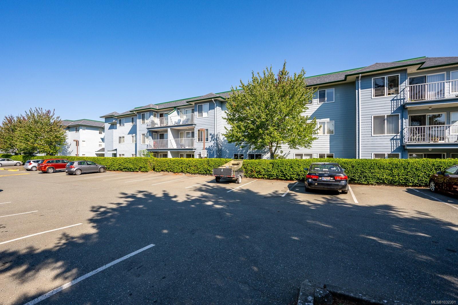 208A-698 Aspen Road, Comox, BC, V9M 3S9