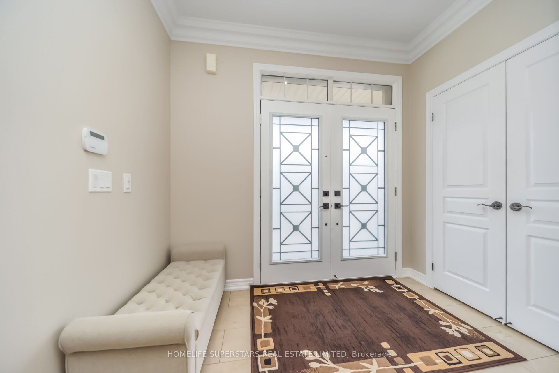 Additional image 5 of 8 Lisson Crescent, Brampton, ON, L6X 5H8