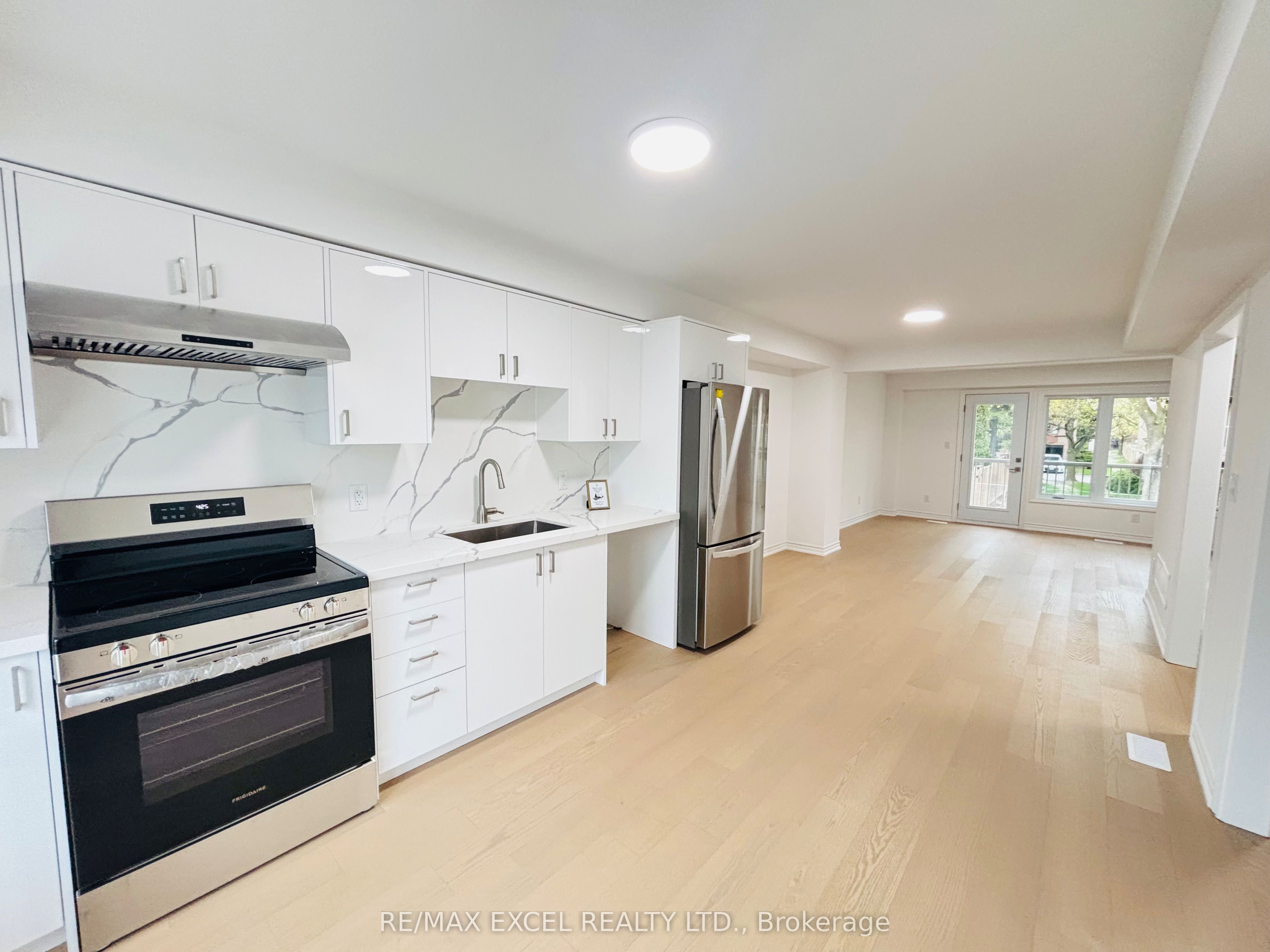 5-11 Plaisance Road, Richmond Hill, ON, L4C 5H1