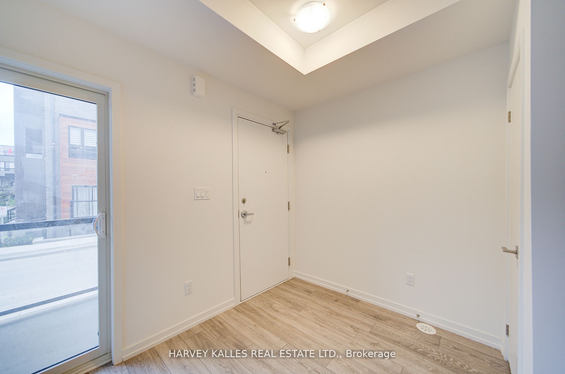 Additional image 5 of 28-18 Lytham Green Circle, Newmarket, ON, L3Y 0H4