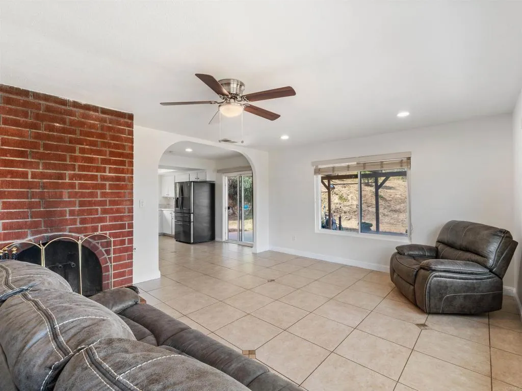 Additional image 44 of 2443 Helix Street, Spring Valley, CA 91977
