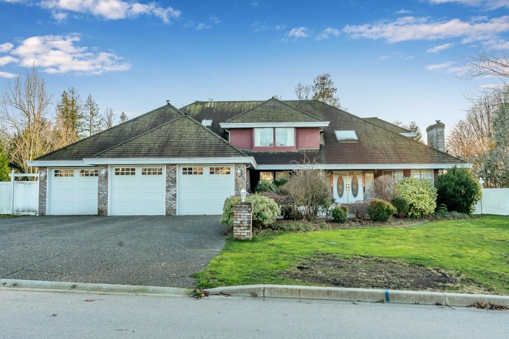 17986 67 Avenue, Surrey, BC, V3S 8C3