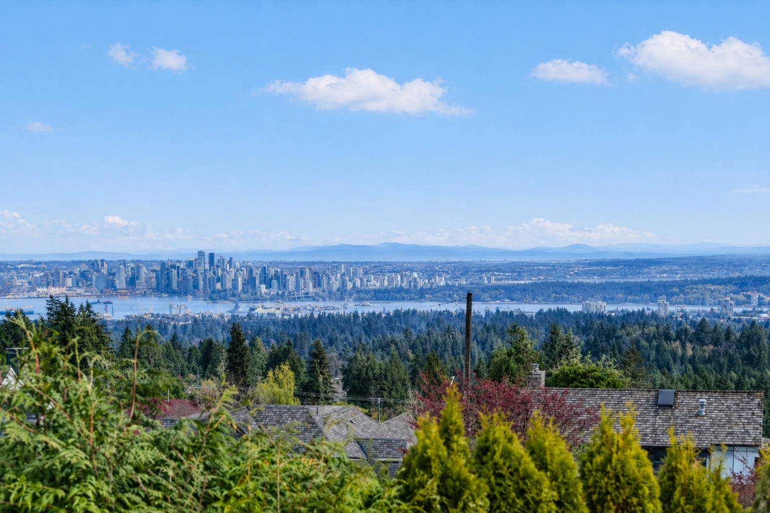 Additional image 5 of 668 Alpine Court, North Vancouver, BC, V7R 2L8