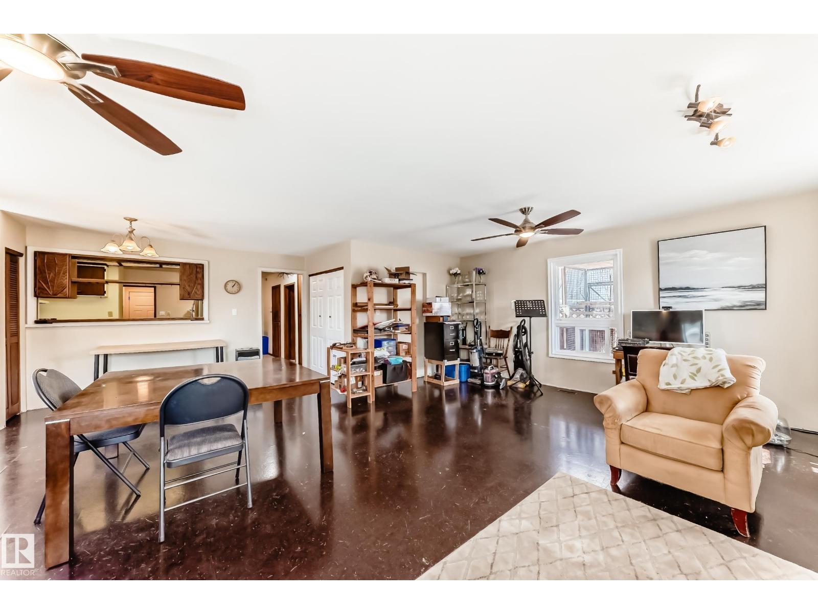 Additional image 3 of 10923 136 Avenue NW, Edmonton, AB, T5E1W6