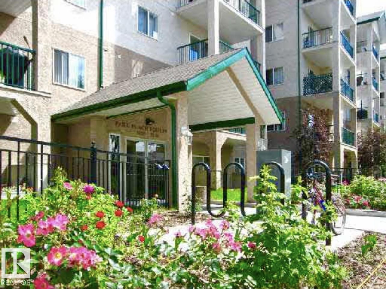 413-11325 83 Street NW, Edmonton, AB, T5B4W5