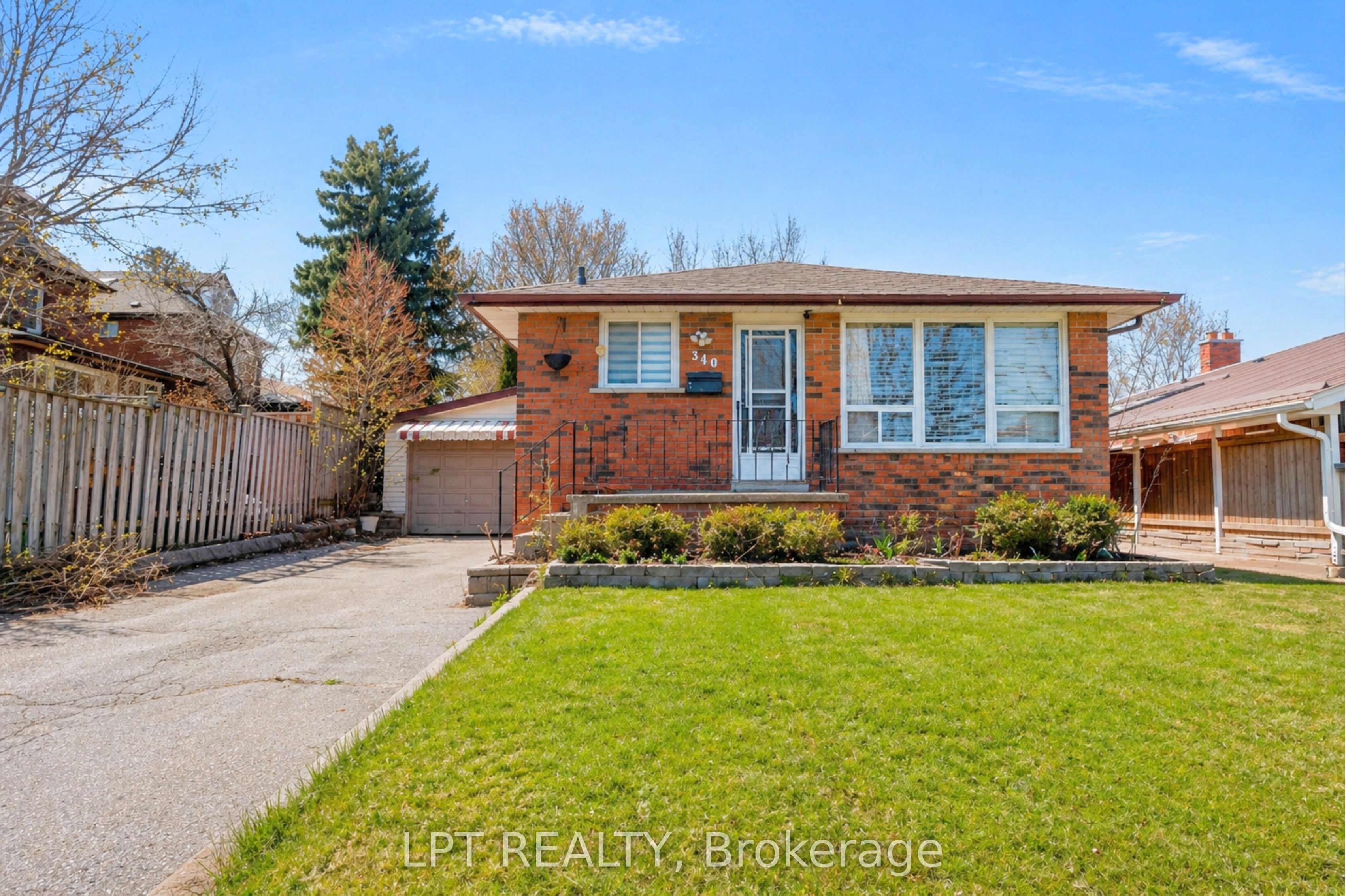 340 Fairlawn Street, Oshawa, ON, L1J 4R3