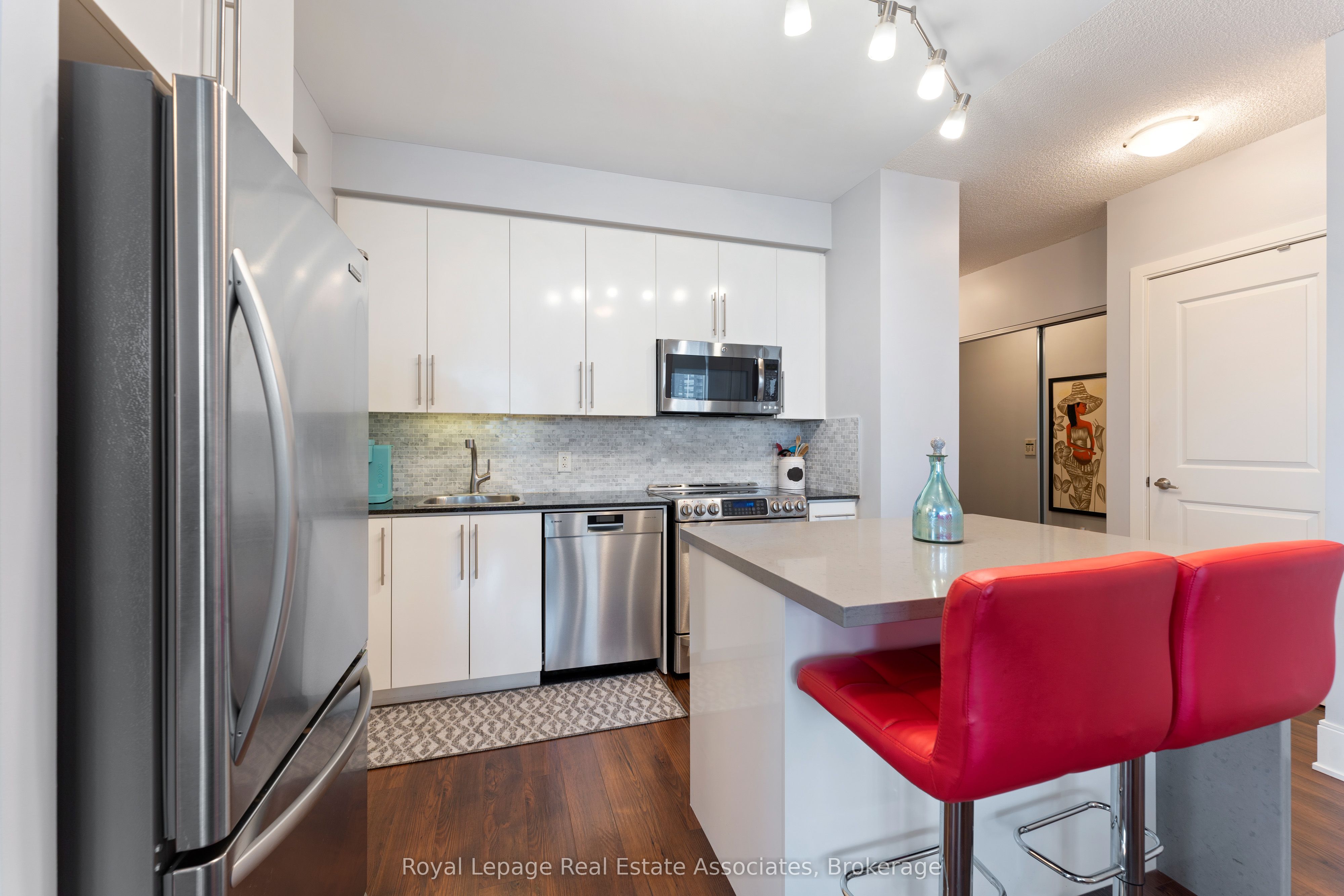Additional image 4 of 2604-330 Burnhamthorpe Road W, Mississauga, ON, L5C 4P4