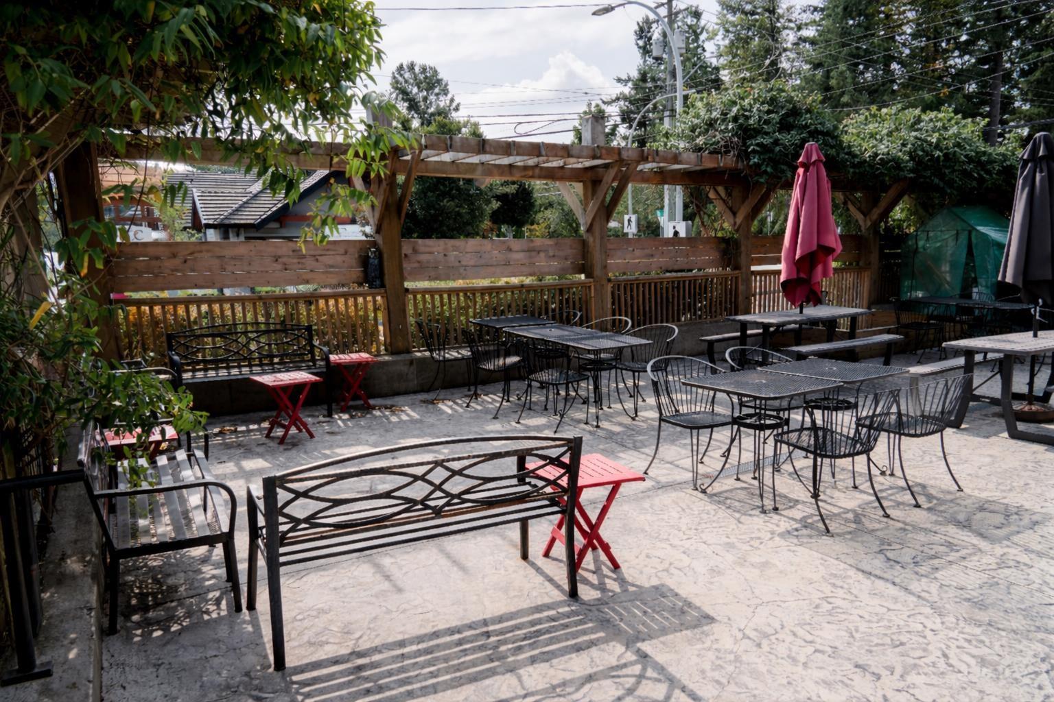 Additional image 4 of 3208 140 Street, Surrey, BC, V4P2A8