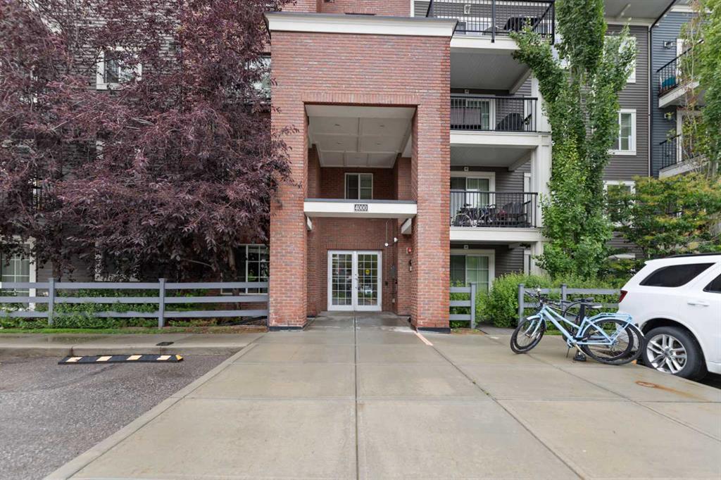 Additional image 3 of 4414-99 Copperstone Park SE, Calgary, AB, T2Z 5C9