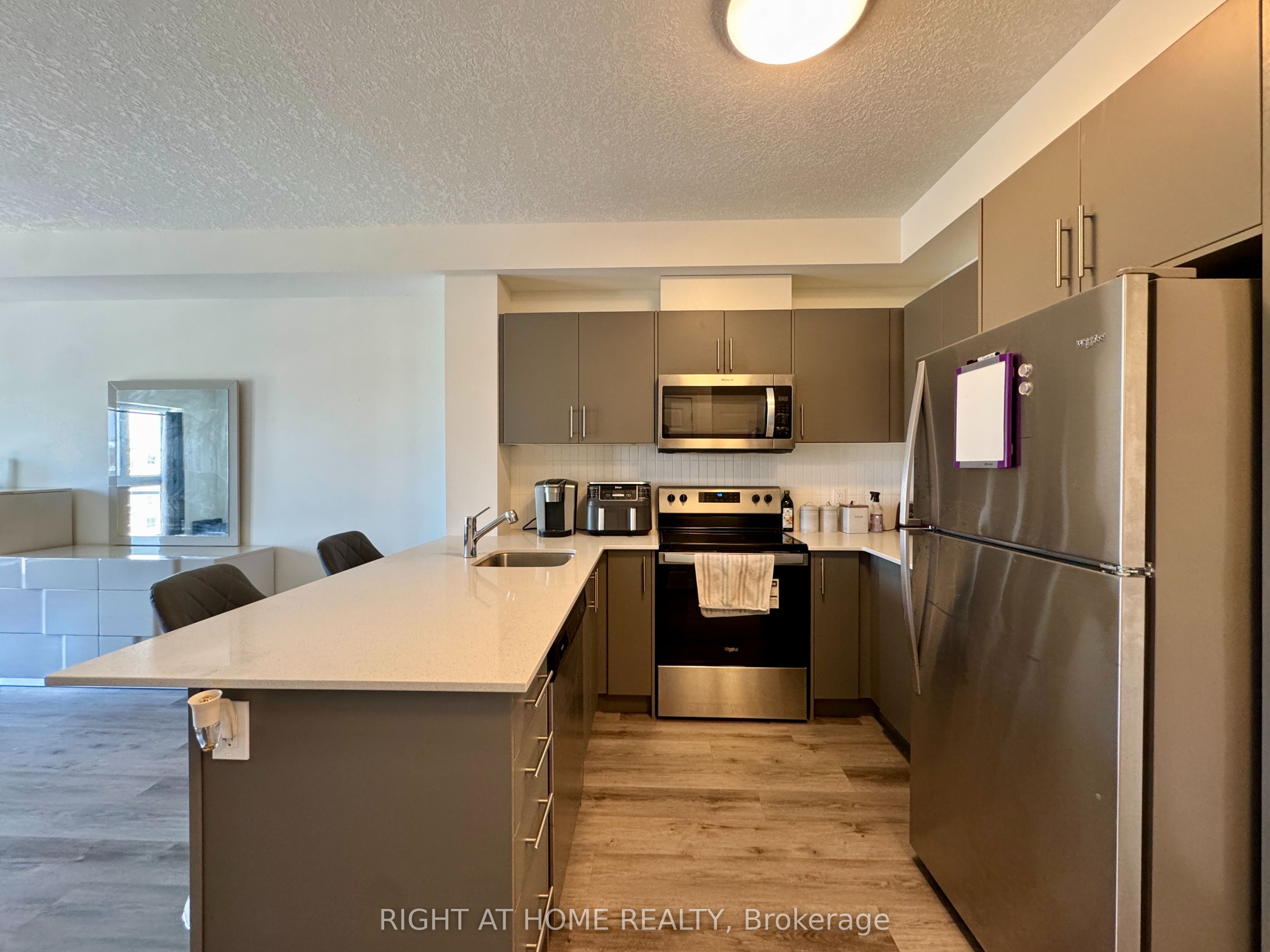 Additional image 4 of 401-1101 Lackner Place, Kitchener, ON, N2A 4G3