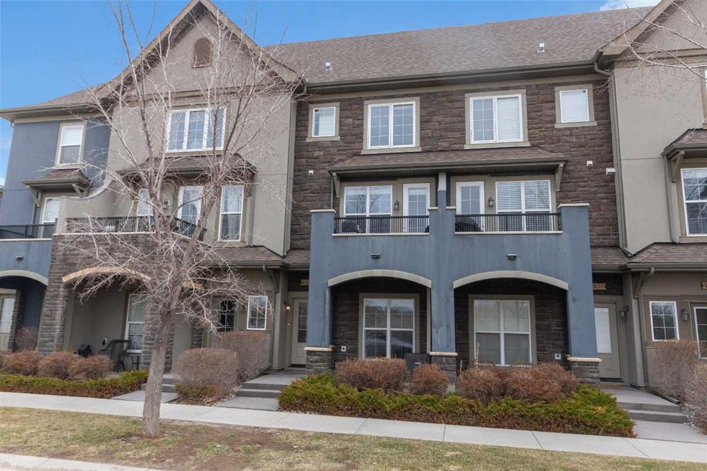 424 Quarry Way SE, Calgary, AB, T2C 5N4