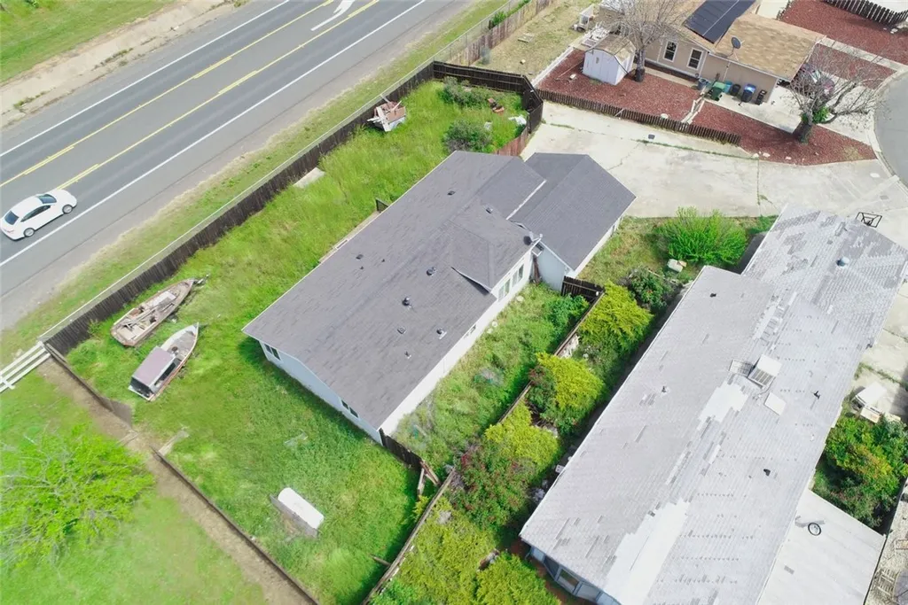 Additional image 21 of 13911 Hickory Cir, Clearlake Oaks, CA 95423