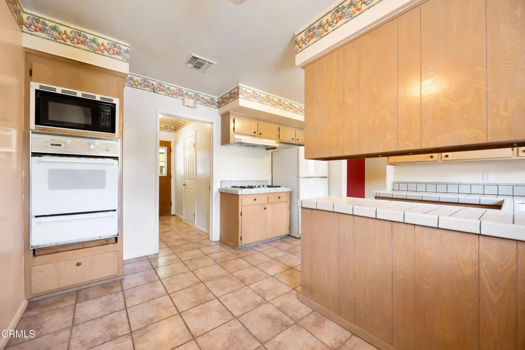 Additional image 15 of 6940 Bellclaire Street, Tujunga, CA 91042