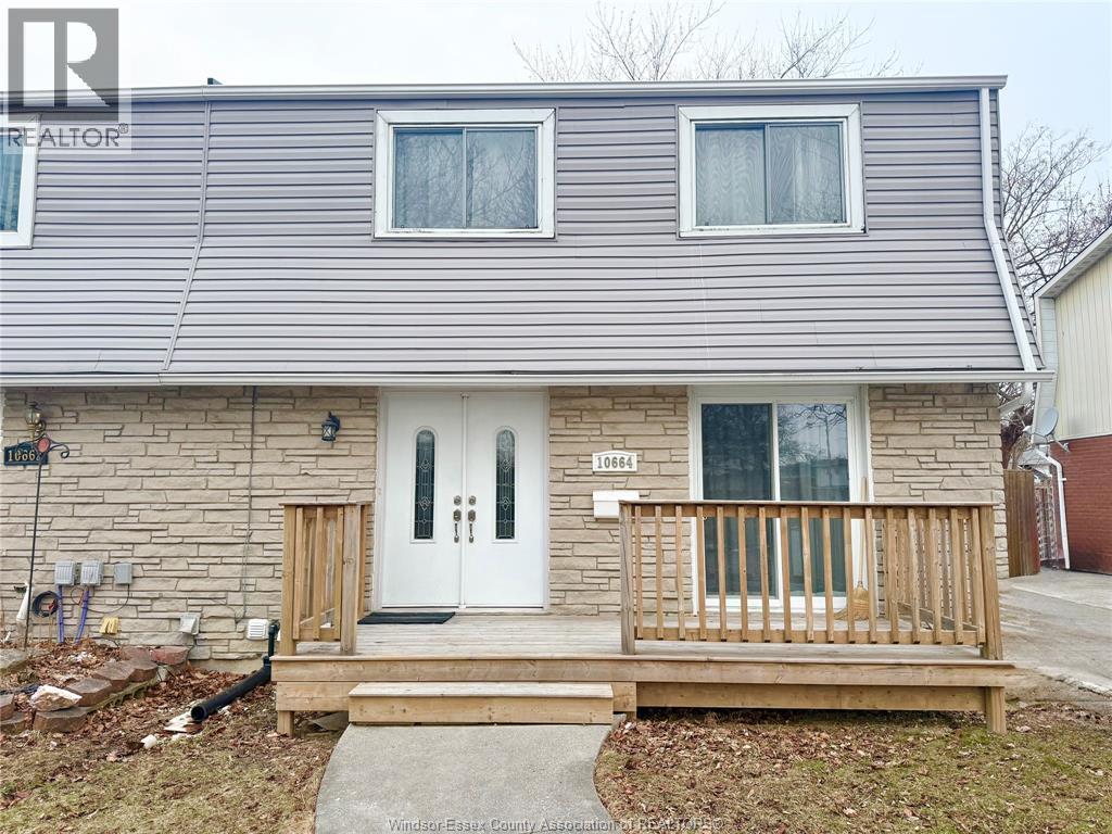 MAIN-10664 Atwater Crescent, Windsor, ON, N8N2T1