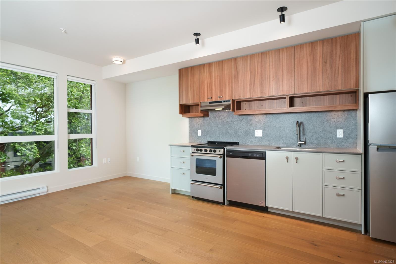 205-629 Speed Avenue, Victoria, BC, V8Z 1A5