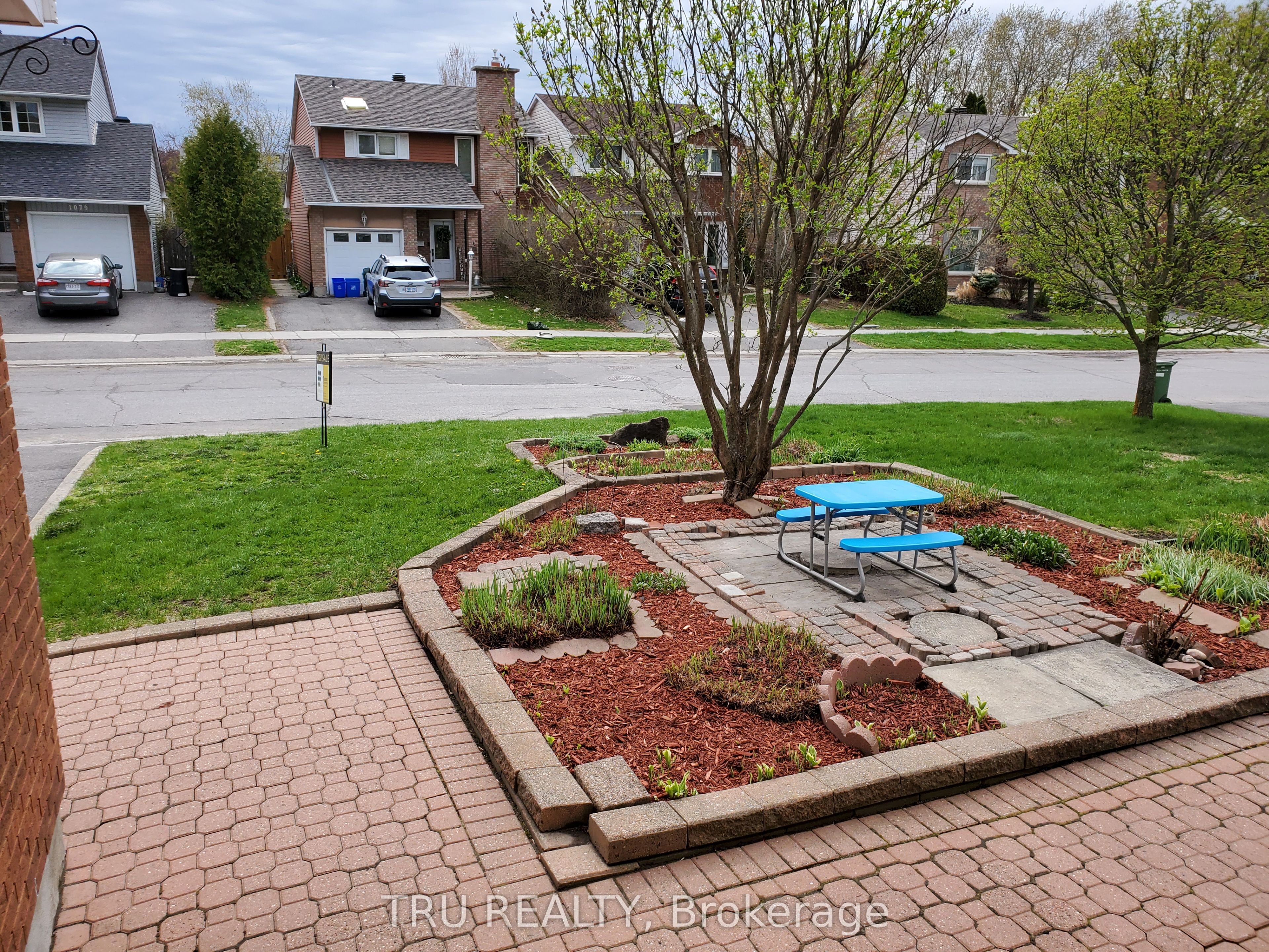 Additional image 3 of 1078 St Emmanuel Terrace, Ottawa, ON, K1C 2J7